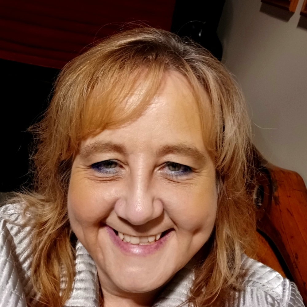 Meet your Posher, Sharon